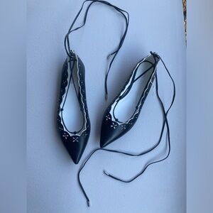 Michael Kors Thalia Black Leather Pointed Toe Ballet Flats Lace Up Floral Flats
